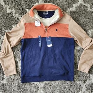NWT Men's IZOD Sweater Size Small